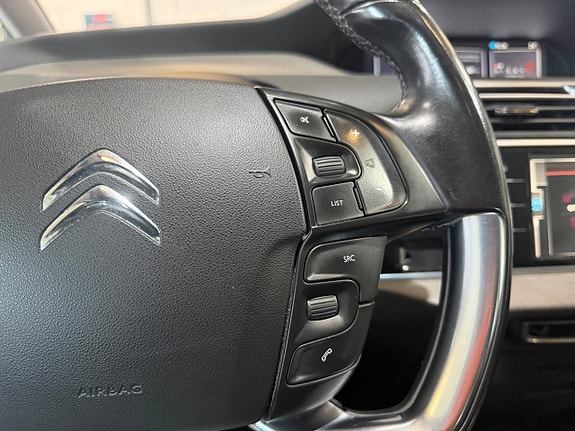 Citroen Grand C4 Picasso 29 of 30