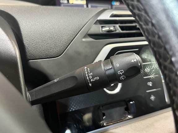 Citroen Grand C4 Picasso 30 of 30