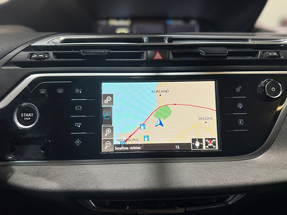 Citroen Grand C4 Picasso 21 of 30