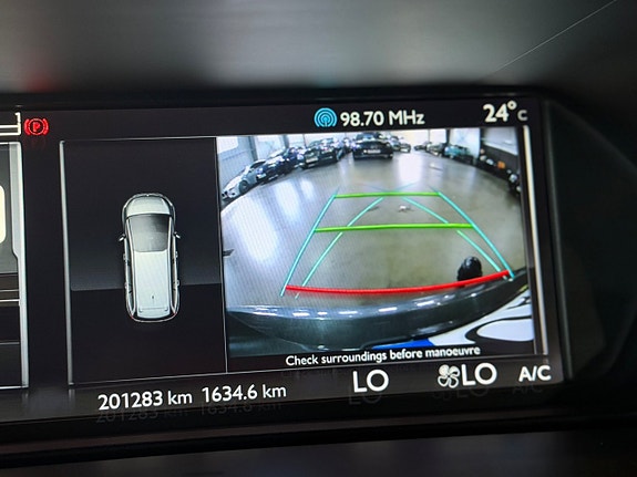 Citroen Grand C4 Picasso 26 of 30