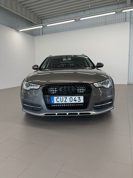 Audi A6 allroad 2 of 6
