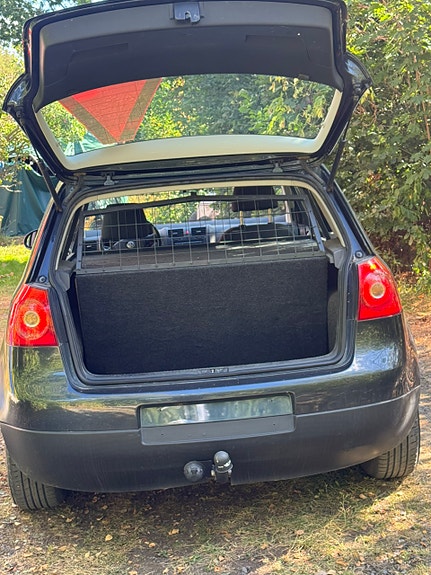 Volkswagen Golf V 7 of 7