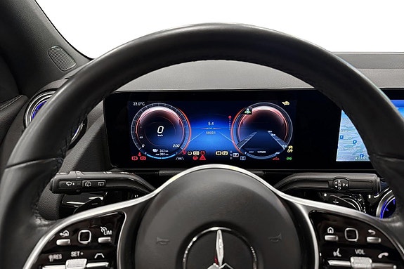 Mercedes-Benz EQA250 6 of 13