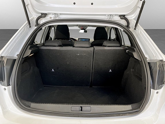 Peugeot 208 15 of 15