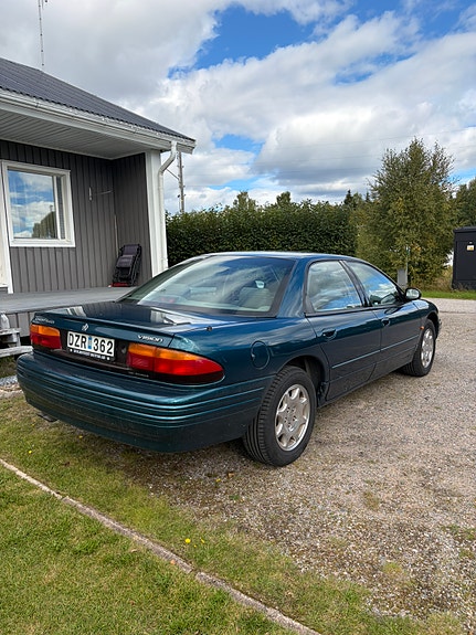 Chrysler Vision 2 of 3