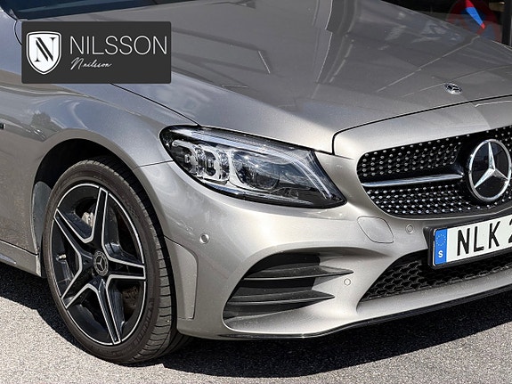 Mercedes-Benz C300 9 of 30