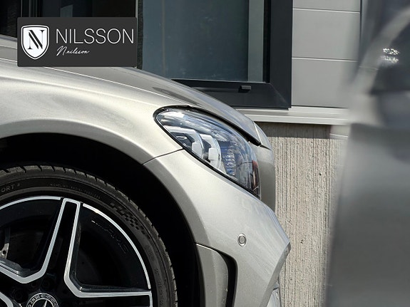 Mercedes-Benz C300 23 of 30