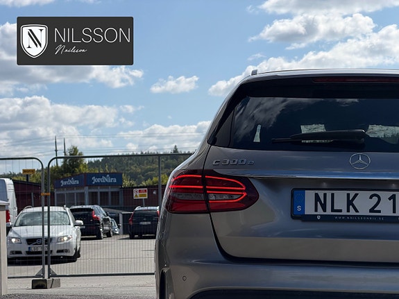 Mercedes-Benz C300 16 of 30