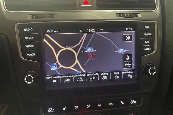 Volkswagen e-Golf VII 12 of 13