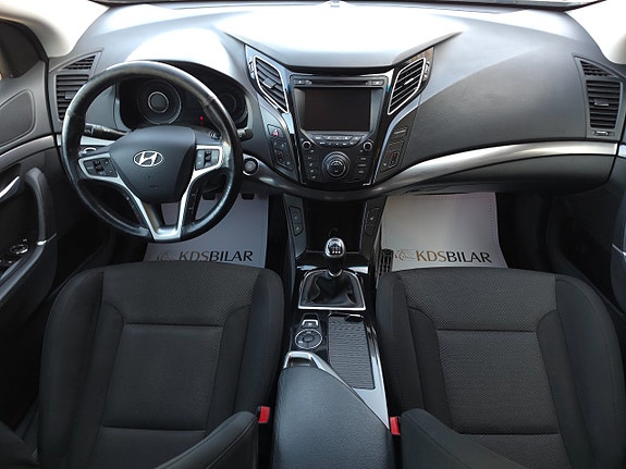 Hyundai i40 8 of 13