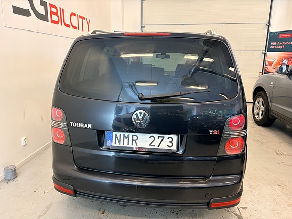 Volkswagen CrossTouran 8 of 30