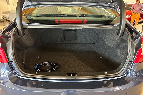 Volvo S60 20 of 25