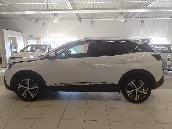 Peugeot 3008 3 of 11