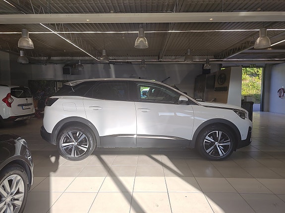 Peugeot 3008 5 of 11