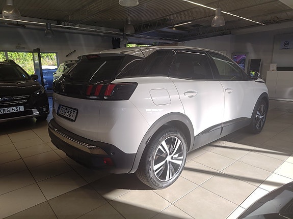 Peugeot 3008 7 of 11