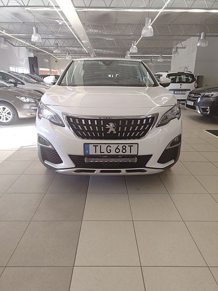 Peugeot 3008 4 of 11