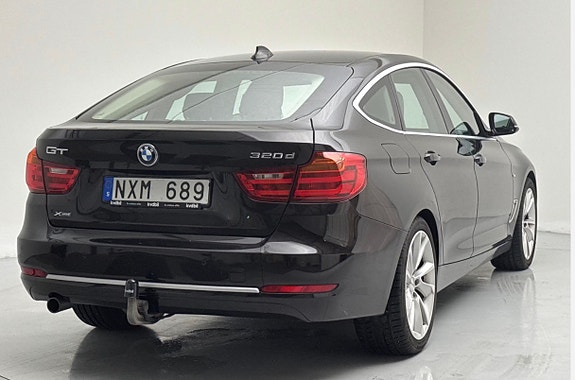 BMW 320d 3 of 7