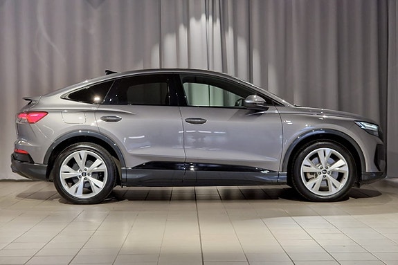 Audi Q4 e-tron 3 of 15