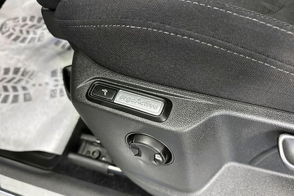 Volkswagen Tiguan Allspace 17 of 17