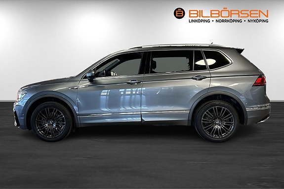 Volkswagen Tiguan Allspace 4 of 17