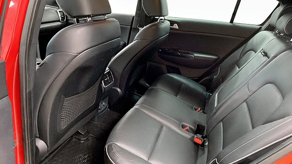 Kia Sportage 11 of 13