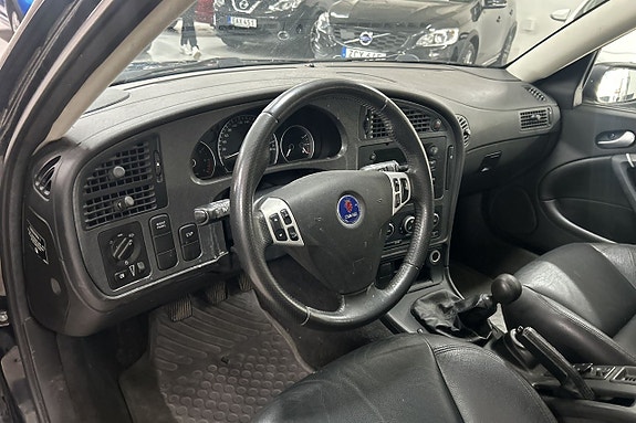 Saab 9-5 9 of 14