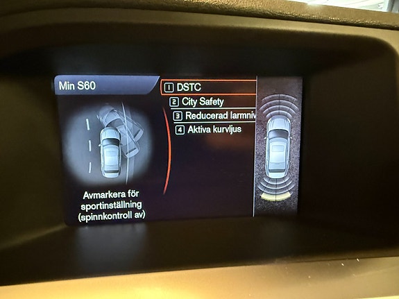 Volvo S60 14 of 16