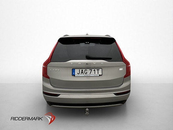 Volvo XC90 5 of 30
