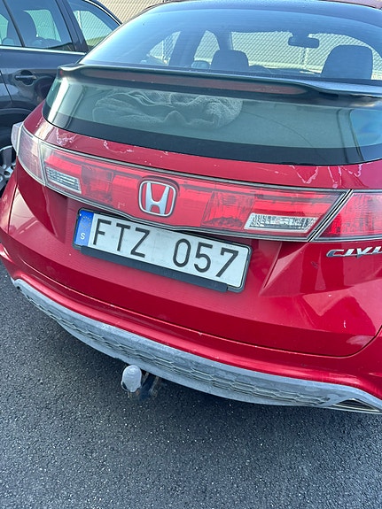 Honda Civic 4 of 5