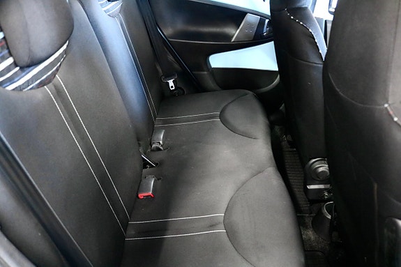 Toyota Aygo 9 of 17
