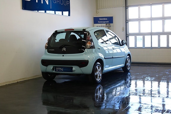 Toyota Aygo 3 of 17