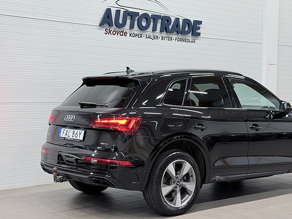 Audi Q5 8 of 23