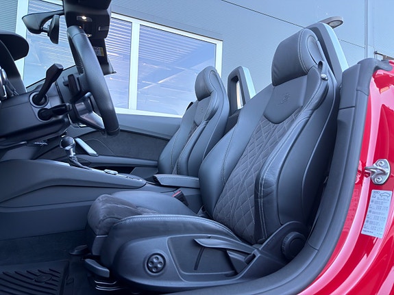 Audi TT 8 of 14
