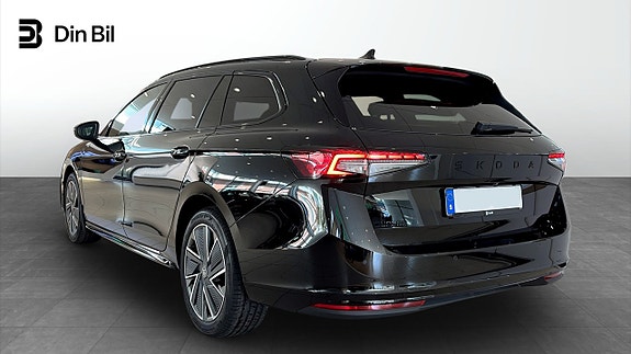 Skoda Superb 3 of 10