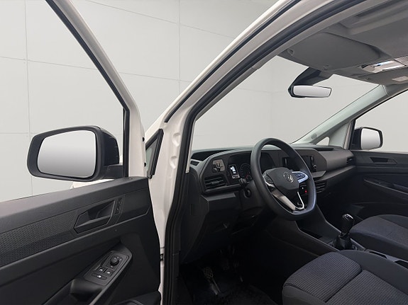 Volkswagen Caddy 14 of 30