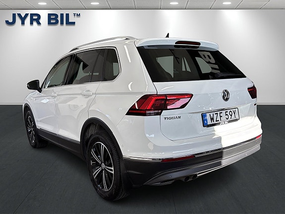 Volkswagen Tiguan 5 of 27