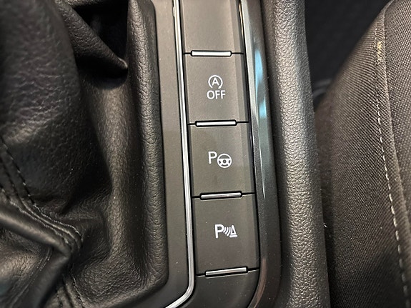 Volkswagen Tiguan 27 of 27