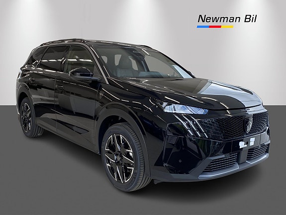 Peugeot 5008 3 of 17