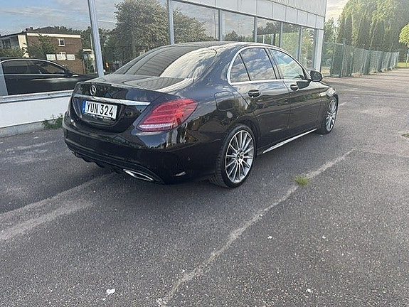 Mercedes-Benz C220 d 7 of 8