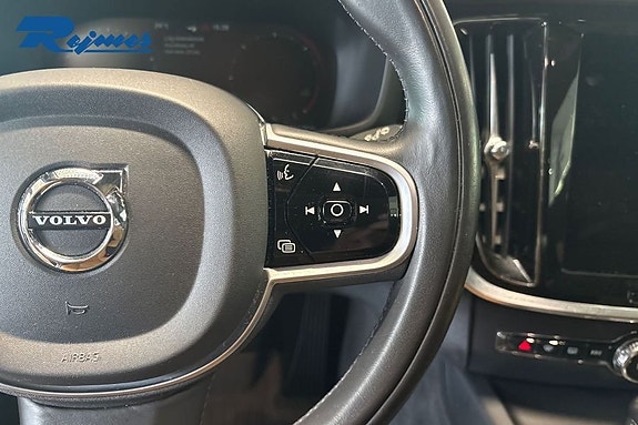 Volvo V60 8 of 24