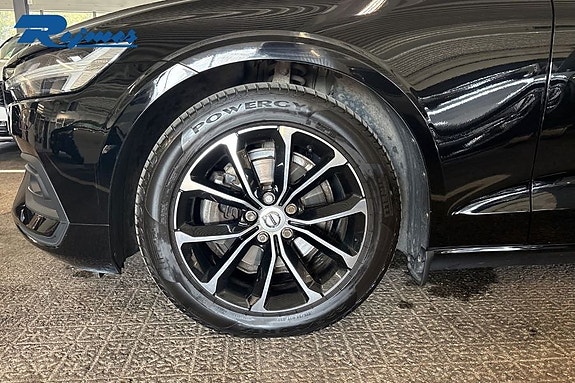 Volvo V60 24 of 24