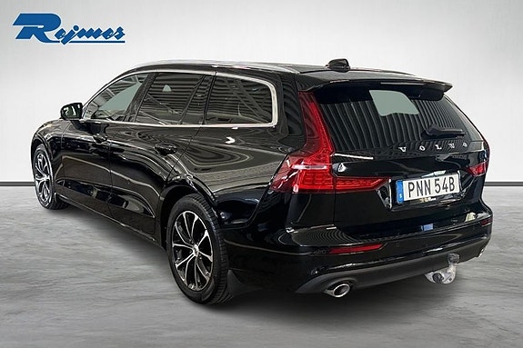Volvo V60 2 of 24