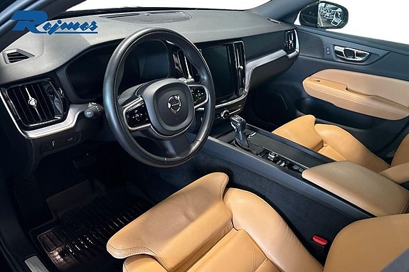 Volvo V60 5 of 24