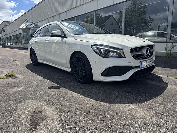 Mercedes-Benz CLA200 3 of 9