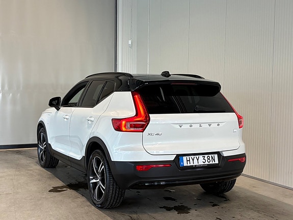 Volvo XC40 7 of 27