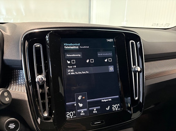 Volvo XC40 22 of 27