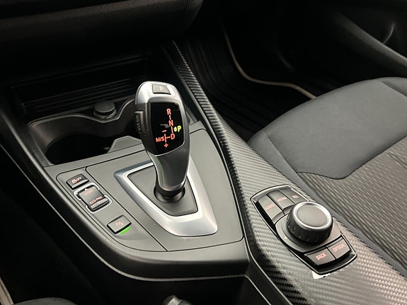 BMW 120 19 of 25