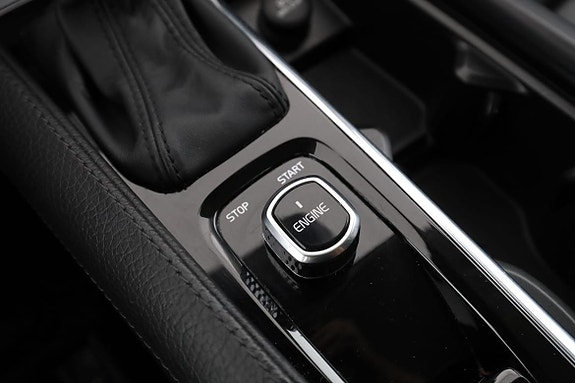 Volvo XC90 27 of 30