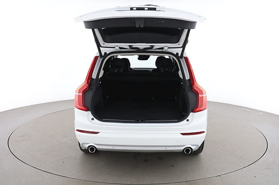 Volvo XC90 17 of 30