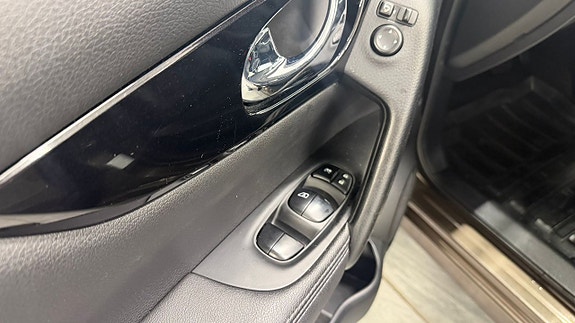 Nissan Qashqai 7 of 13